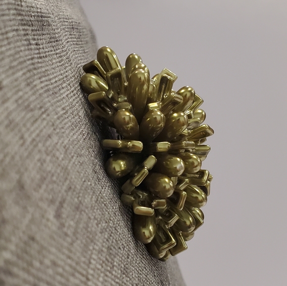 Beaded Brooch - Picture 2 of 3